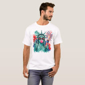 自由の女神がシャボンを吹く 女性 7月4日 Tシャツ (正面フル)