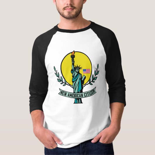 自由の女神像とアメリカ人新市民 Tシャツ (正面)