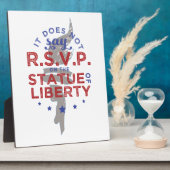 自由の女神像に「RSVP」とはい書いていない フォトプラーク (側面)
