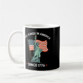 自由の女神4日7月No Kings In America Sin コーヒーマグカップ (左)