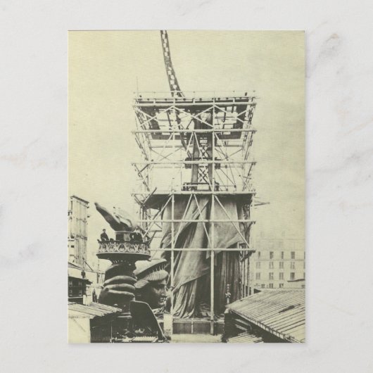 自由の女神 – フランスでテスト構築 ポストカード (正面)