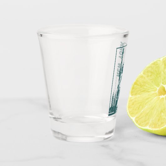 自由の新しいヨーク彫像 ショットグラス (左)