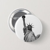 自由の白黒の像 缶バッジ (正面&裏面)