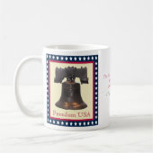 自由の鐘の自由米国のマグ コーヒーマグカップ (左)