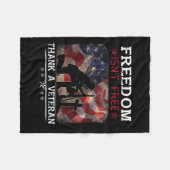 自由は自由ではない感謝してい退役軍人のシャツ私たちMemor フリースブランケット (正面(横))