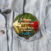 自由は自由…投票！ボタン 缶バッジ (インサイチュ)