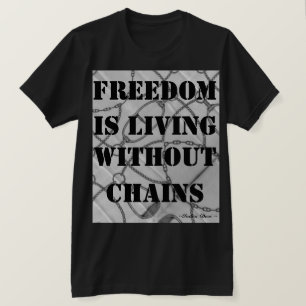 自由は鎖なしに住んでいます。 ~Indra Devi~ Tシャツ