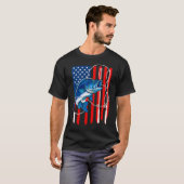 自由へのキャスティング: 風景のフィッシングステッカー 記念 Tシャツ (正面フル)
