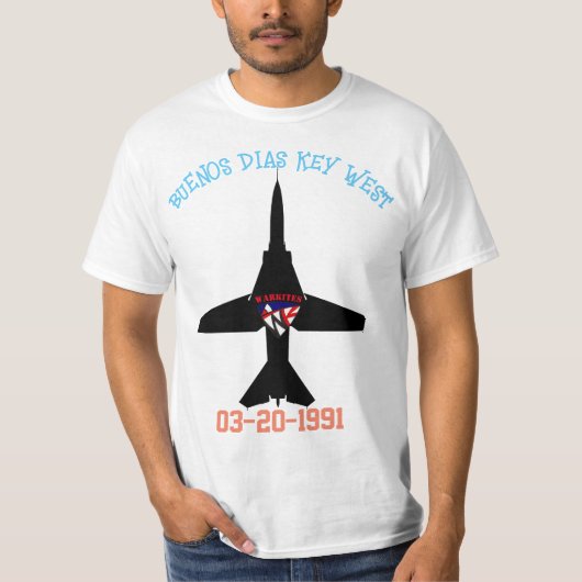 自由へのMig-23の鍵西 Tシャツ (正面)