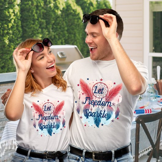 自由を夢のキャッチャーに輝かせる Tシャツ