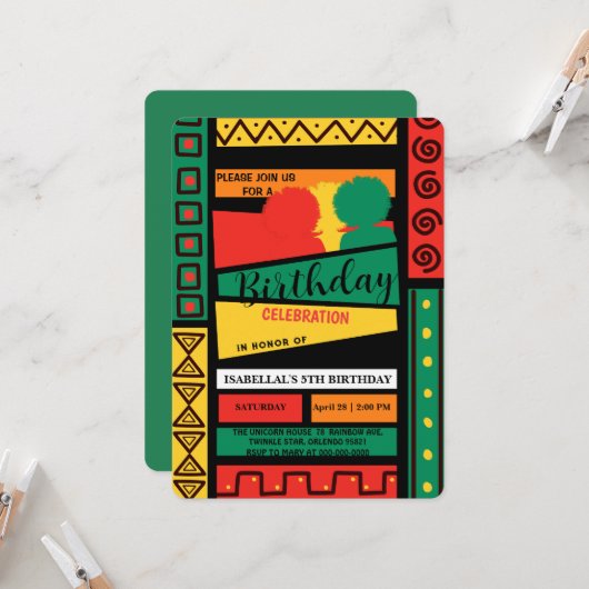 自由を祝うアフロ黒人歴史月間誕生日パーティー 招待状 (正面/裏面インサイチュ)
