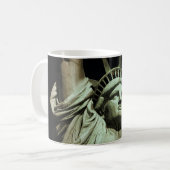 自由を祝福せよ コーヒーマグカップ (正面左)