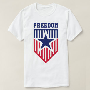 自由エンブレムの愛国的盾 Tシャツ