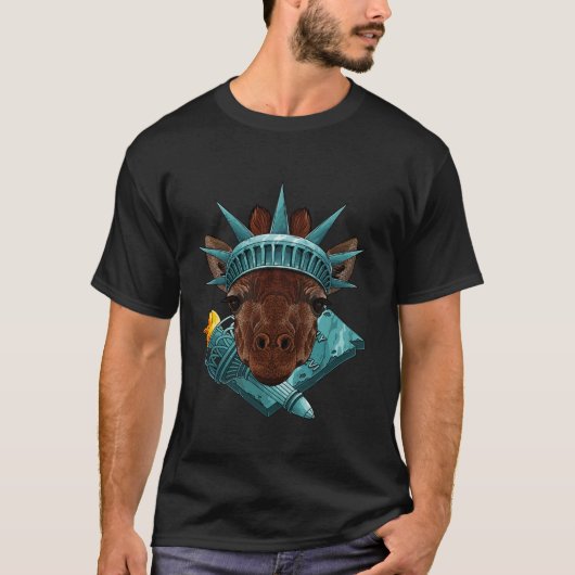 自由キリン像7月4日アメリカ合衆国 Tシャツ (正面)