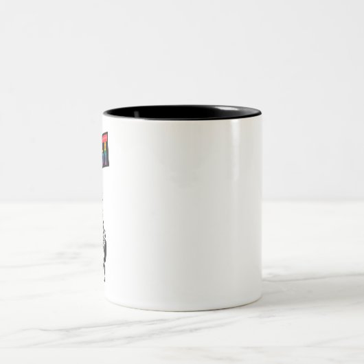 自由フェミニストの贈り物の女神に抵抗する ツートーンマグカップ (中央)