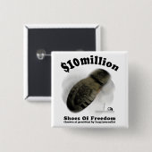 自由ボタンの靴 缶バッジ (正面&裏面)
