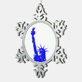 自由ポップ・アートのの青い芸術像 スノーフレークピューターオーナメント (右)