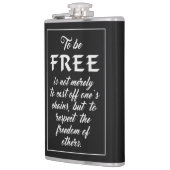 自由引用文名前をカスタムするフラスコ フラスク (左)