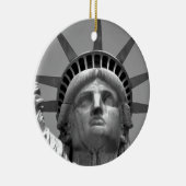 自由白黒像ニューヨーク セラミックオーナメント (右)