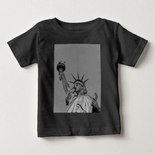 自由白黒像ニューヨーク ベビーTシャツ (正面)