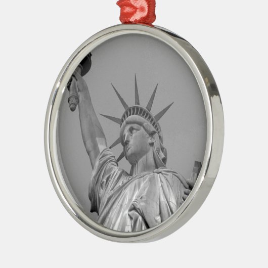 自由白黒像ニューヨーク メタルオーナメント (左)