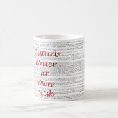 自身の危険のマグで作家を妨げて下さい コーヒーマグカップ (中央)