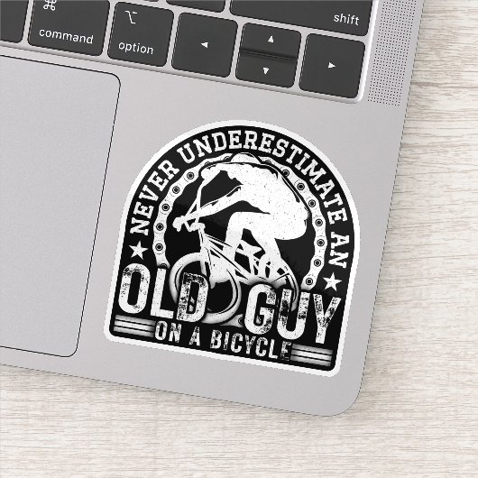 自転車で老人を甘く見てはいけないおもしろい シール (詳細)