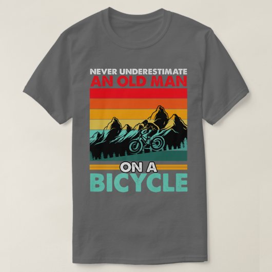 自転車で老人を甘く見ない3 Tシャツ (デザイン正面)