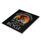 自転車で老人を過小評価してはいけない タイル (側面)