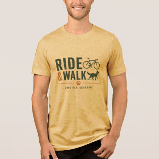 自転車と犬の散歩 オーナー サイクリング ライフスタイル トライブレンドTシャツ