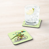 自転車に乗ったアナビセチア恐竜。 コースター (右側)