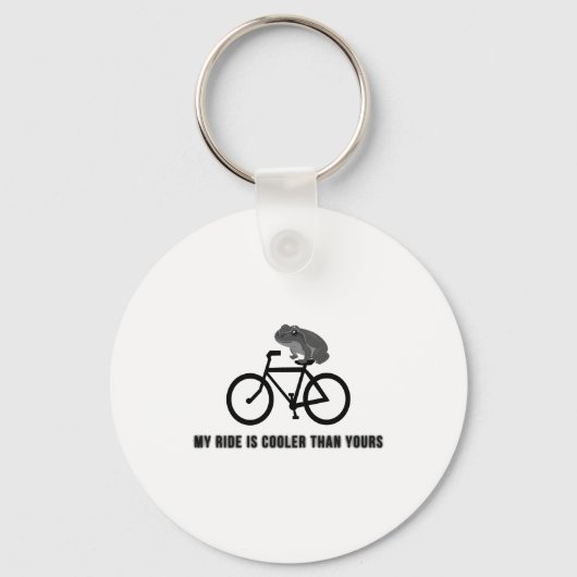 自転車に乗ったカエルのTシャツ | 楽しいサイクリング・アニマル キーホルダー (正面)