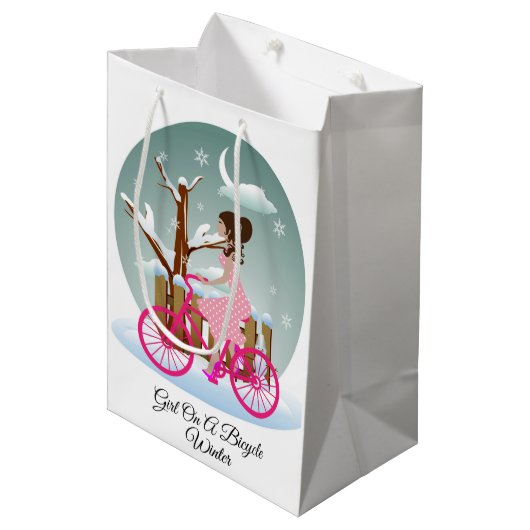 自転車に乗った女の子の冬の抱き枕 – 中、マット ミディアムペーパーバッグ (正面アングル)