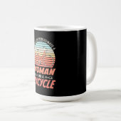 自転車に乗った女性 コーヒーマグカップ (正面右)