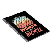 自転車に乗った女性 ノートブック (右側)