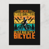 自転車に乗った老人を決して過小評価しない インビテーションポストカード (正面)