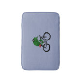 自転車に乗っているおもしろいな緑カエル バスマット (正面縦)
