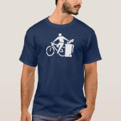 自転車に乗って車をゴミ箱に入れる Tシャツ (正面)