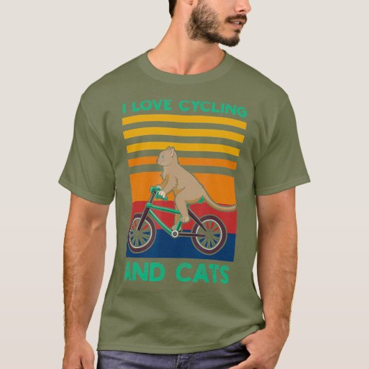 自転車に乗るサイクリングと猫が好き Tシャツ (正面)