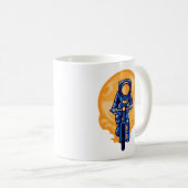 自転車に乗る宇宙飛行士 コーヒーマグカップ (正面右)