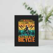 自転車に乗る老人の力を過小評価するな シーズンカード (スタンド正面)