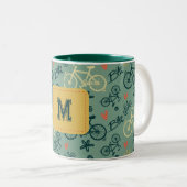 自転車のグリーンモダンパターンに乗ろう ツートーンマグカップ (正面右)