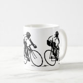 自転車のライダーのバイクのレーサーの黒のシルエットのスポーツ コーヒーマグカップ (正面右)
