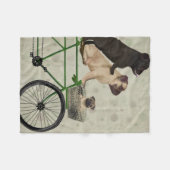 自転車の上のポンプ フリースブランケット (正面(横))