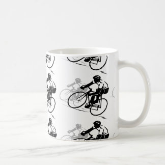 自転車の乗馬のコーヒー・マグ コーヒーマグカップ