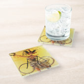 自転車の広告のコースターの月桂樹のリースを持つ女の子 ガラスコースター (アングル)