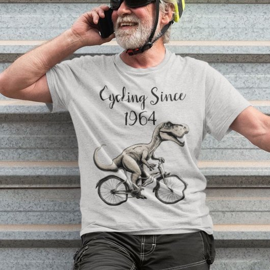 自転車の恐竜ディノバイクサイクリスト古いバイクもしくは自転車に乗る人 Tシャツ