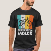 自転車の自転車に自転車を乗せおもしろいる事が滅多にない Tシャツ (正面)