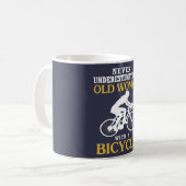 自転車を持つ老女 コーヒーマグカップ (正面左)