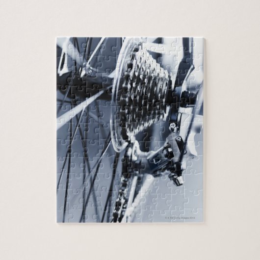 自転車ギアのクローズアップ2 ジグソーパズル (縦)